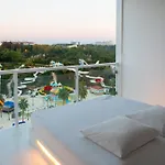 Hotel Su & Aqualand 5*