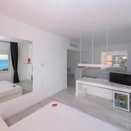 Hotel Su & Aqualand 5*