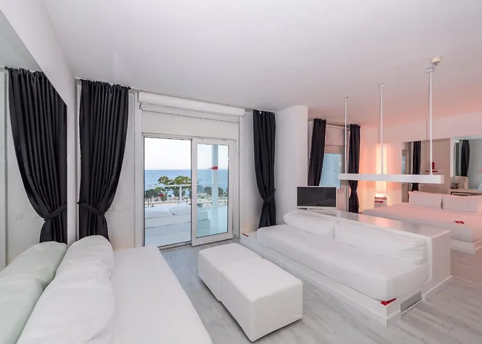 Su & Aqualand 5* Antalya