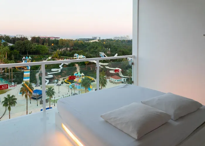 Hotel Su & Aqualand 5*